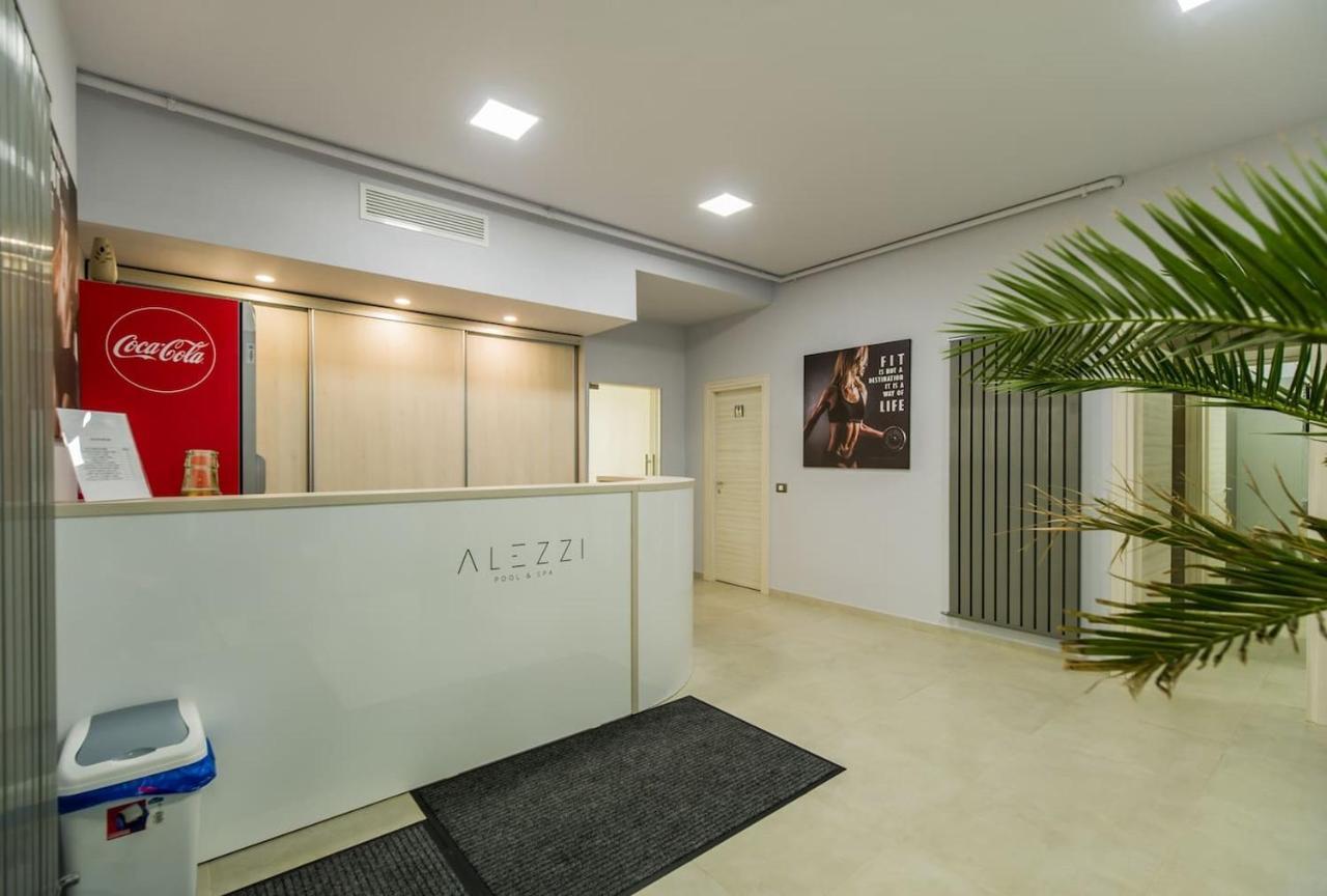 Baby Sea View And Pools Apartment- Mamaia Beach Resort นาโวดาริ ภายนอก รูปภาพ