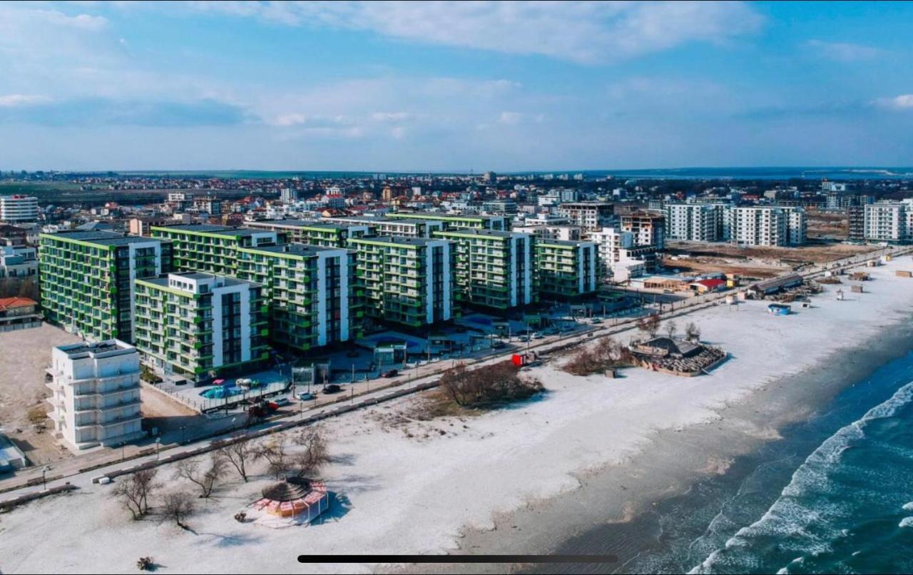 Baby Sea View And Pools Apartment- Mamaia Beach Resort นาโวดาริ ภายนอก รูปภาพ